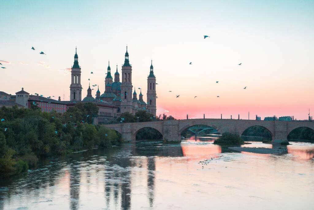 Apartamento Unico En Plaza Del Pilar Zaragoza Buitenkant foto